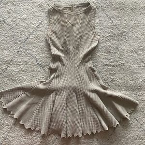 ❌sold❌Alaia dress IT Sz 38 color taupe